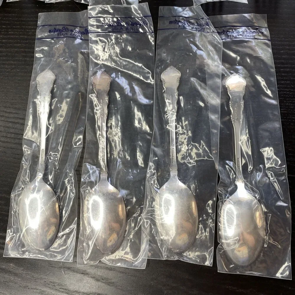 Reed Barton Dresden Rose Silverware 4 Place Settings Of 5 Pcs Silverplated (20)